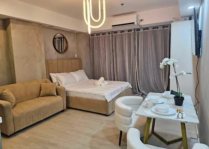 One Bedroom At Azure Urban Near Airport شقة مانيلا